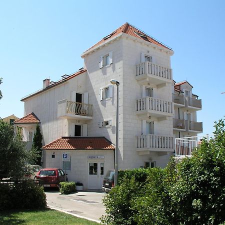 Villa Supetar Kültér fotó